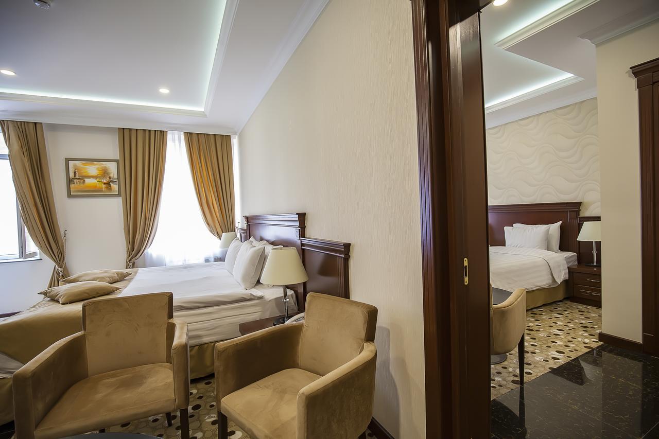 Отель Central 4* Ереван